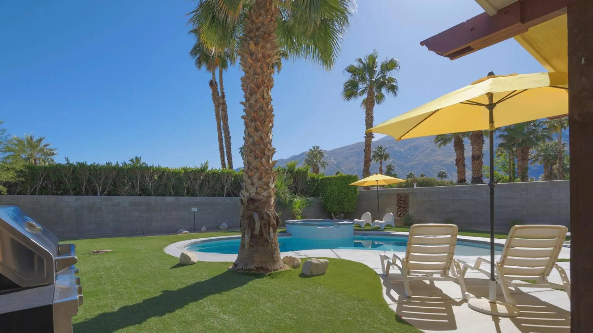 Casa de Férias Dreamville Palm Springs - Pool, Hot Tub And Mtn Views Estados Unidos da América