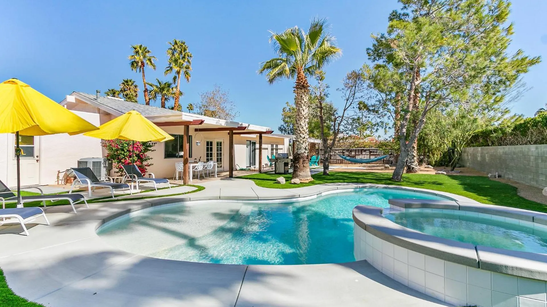 Casa de Férias Dreamville Palm Springs - Pool, Hot Tub And Mtn Views